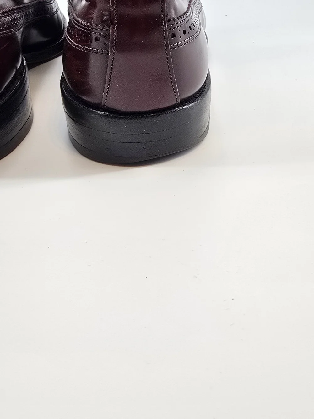 Allen Edmonds Burgundy Tassel Wingtip Loafers Berwick 9 C